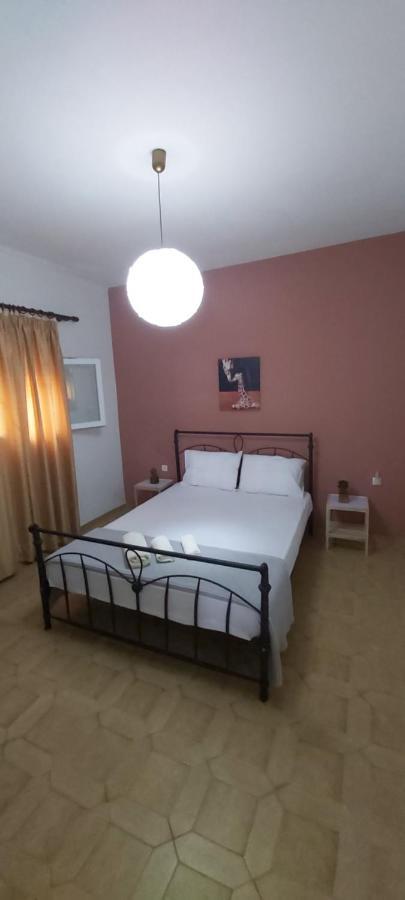 Giannis Stella Apartment Mourteri Værelse billede